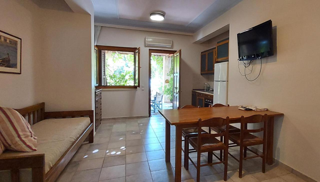 Doma Apartments Falasarna Exterior foto